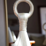 Pieza contemporánea fabricada en textil sansevieria para venta